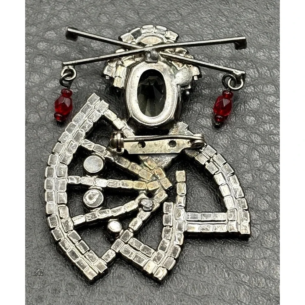 Rare Vintage Geisha Girl with Fan Red Grey Crystal Rhinestone Silver Tone Brooch